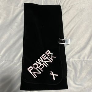 Under armour black scarf with pink letters